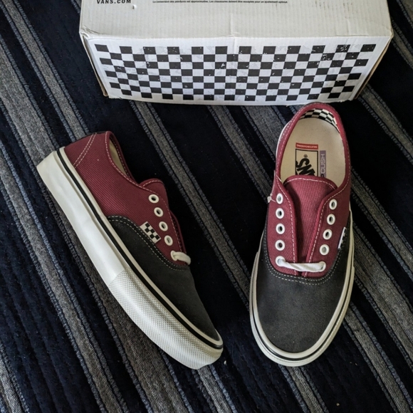 Vans Skate Old Skool Asphalt & Pomegranate Skate Shoes | Zumiez Vans Skate Authentic Women 8 Skateboard VNOA5FC8249 Asphalt Pomegranate (2021)